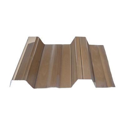 Хорошая цена. Устойчивый поликарбонатный пластиковый гофрированный лист Ультрафиолетовая защита Легко разрезаемая плотность 1,2 кг/м2 онлайн