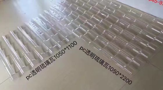 Хорошая цена. Устойчивые к погодным условиям эстетически приятные поликарбонатные остекленные плитки для жилых коммерческих и промышленных крыш онлайн