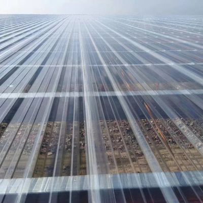 Поликарбонатная гофрированная пластиковая крыша для крыш