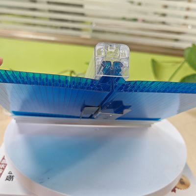 Сотовый поликарбонатный лист U-Lock - Легкий ударопрочный кровельный материал