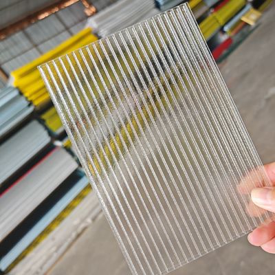 Хорошая цена. 6mm Crystal Clear Polycarbonate Hollow Sheet with High Optical Clarity and Thermal Insulation for Maximum Light Transmission онлайн